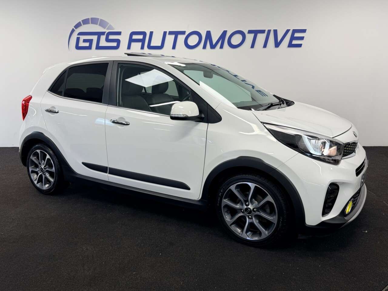 A 2019 KIA PICANTO 1.25 X-LINE S FIVE DOOR AUTO 85 BHP + SAT NAV + GLASS SUNROOF + HEATED LEAT A 2019 KIA PICANTO 1.25 X-LINE S FIVE DOOR AUTO 85 BHP + SAT NAV + GLASS SUNROOF + HEATED LEAT