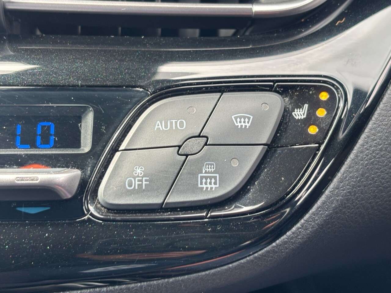 2018 TOYOTA C-HR 2018 TOYOTA C-HR
