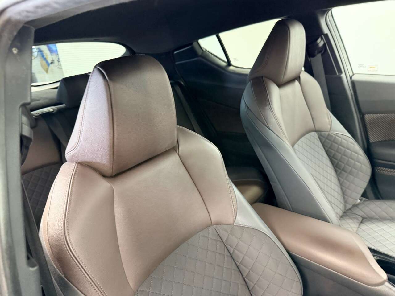2018 TOYOTA C-HR 2018 TOYOTA C-HR