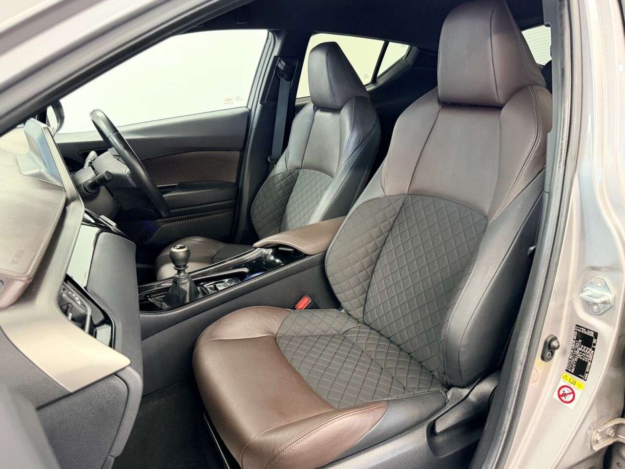 2018 TOYOTA C-HR 2018 TOYOTA C-HR