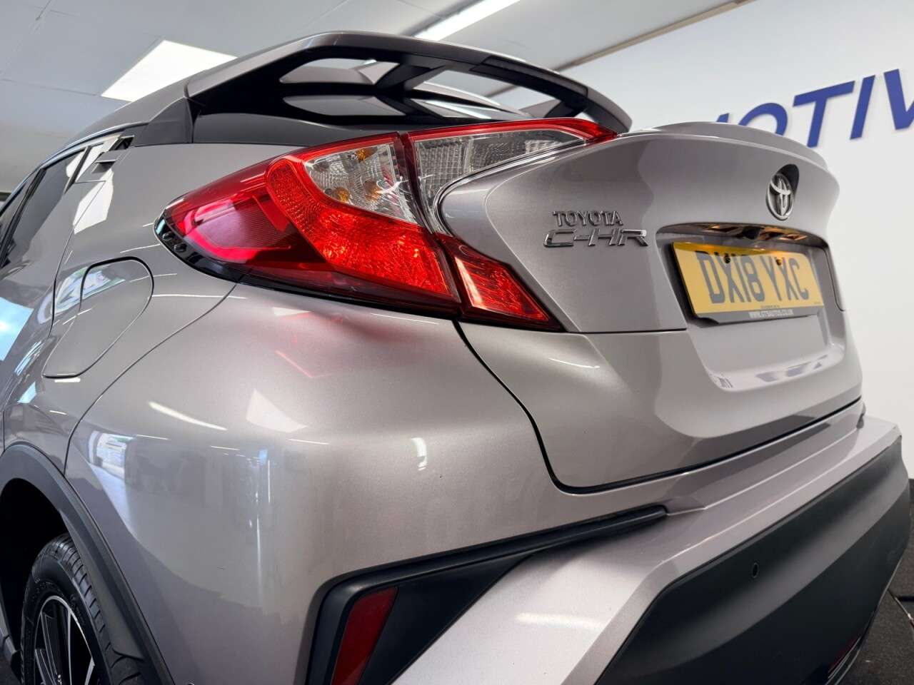 2018 TOYOTA C-HR 2018 TOYOTA C-HR