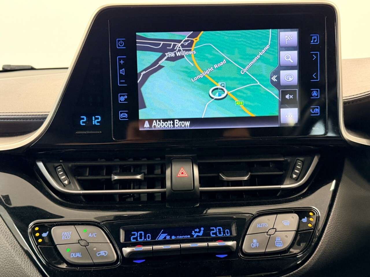 2018 TOYOTA C-HR 2018 TOYOTA C-HR