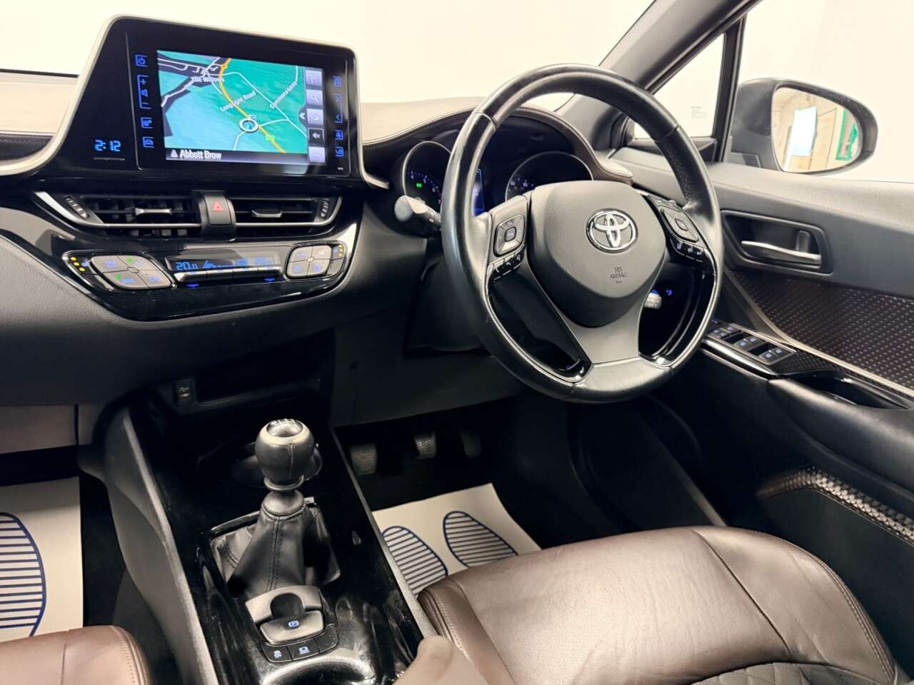 2018 TOYOTA C-HR 2018 TOYOTA C-HR