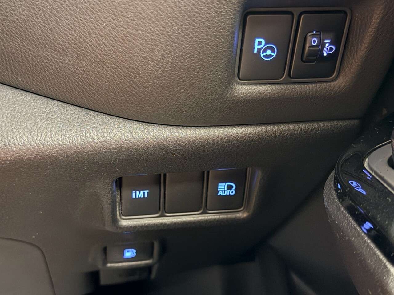 2018 TOYOTA C-HR 2018 TOYOTA C-HR