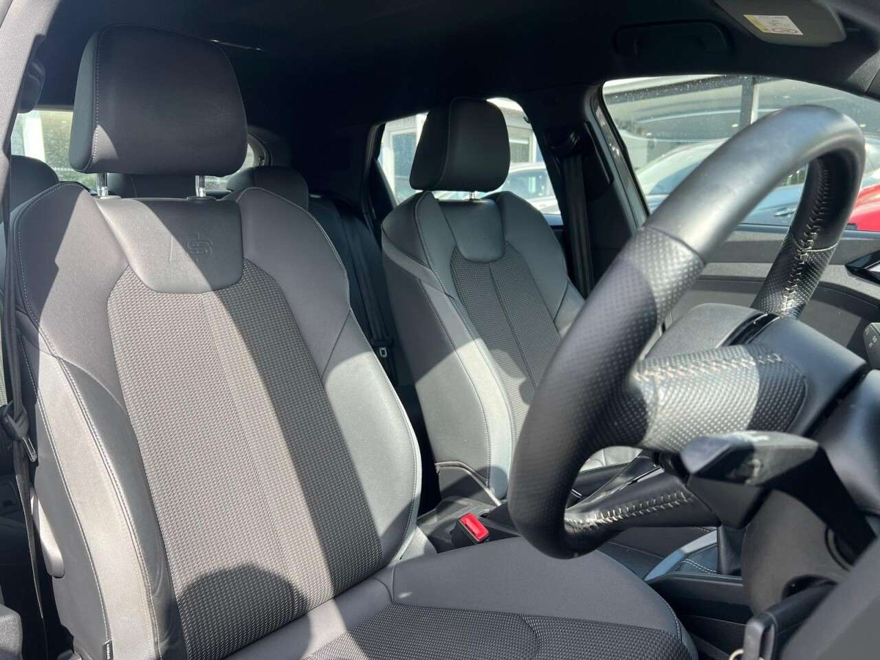 A 2020 AUDI A1 SPORTBACK 1.0 TFSI 30 S-LINE FIVE DOOR 115 BHP + APPLE PLAY + PARKING SENSO A 2020 AUDI A1 SPORTBACK 1.0 TFSI 30 S-LINE FIVE DOOR 115 BHP + APPLE PLAY + PARKING SENSO