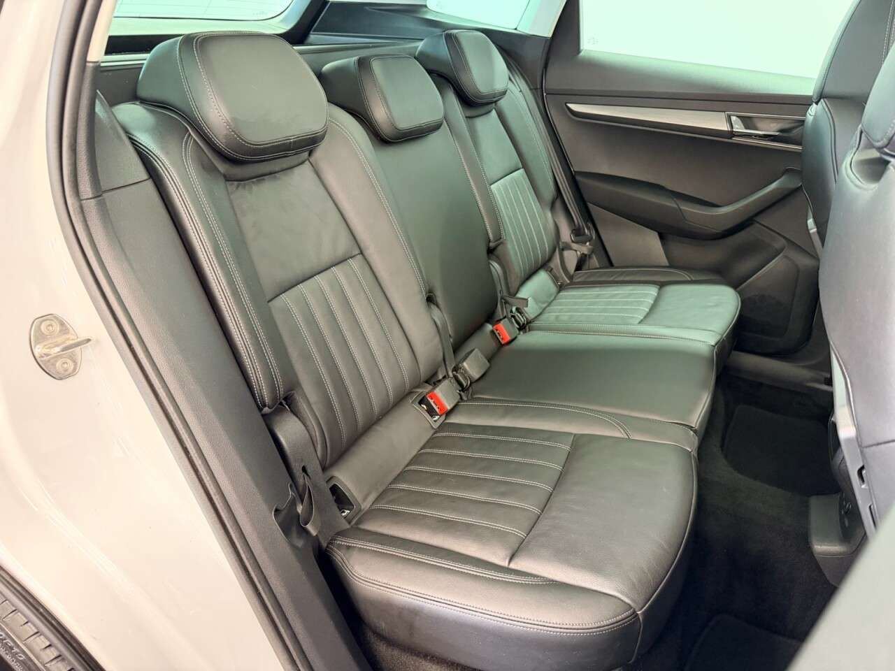 2020 SKODA KAROQ 2020 SKODA KAROQ