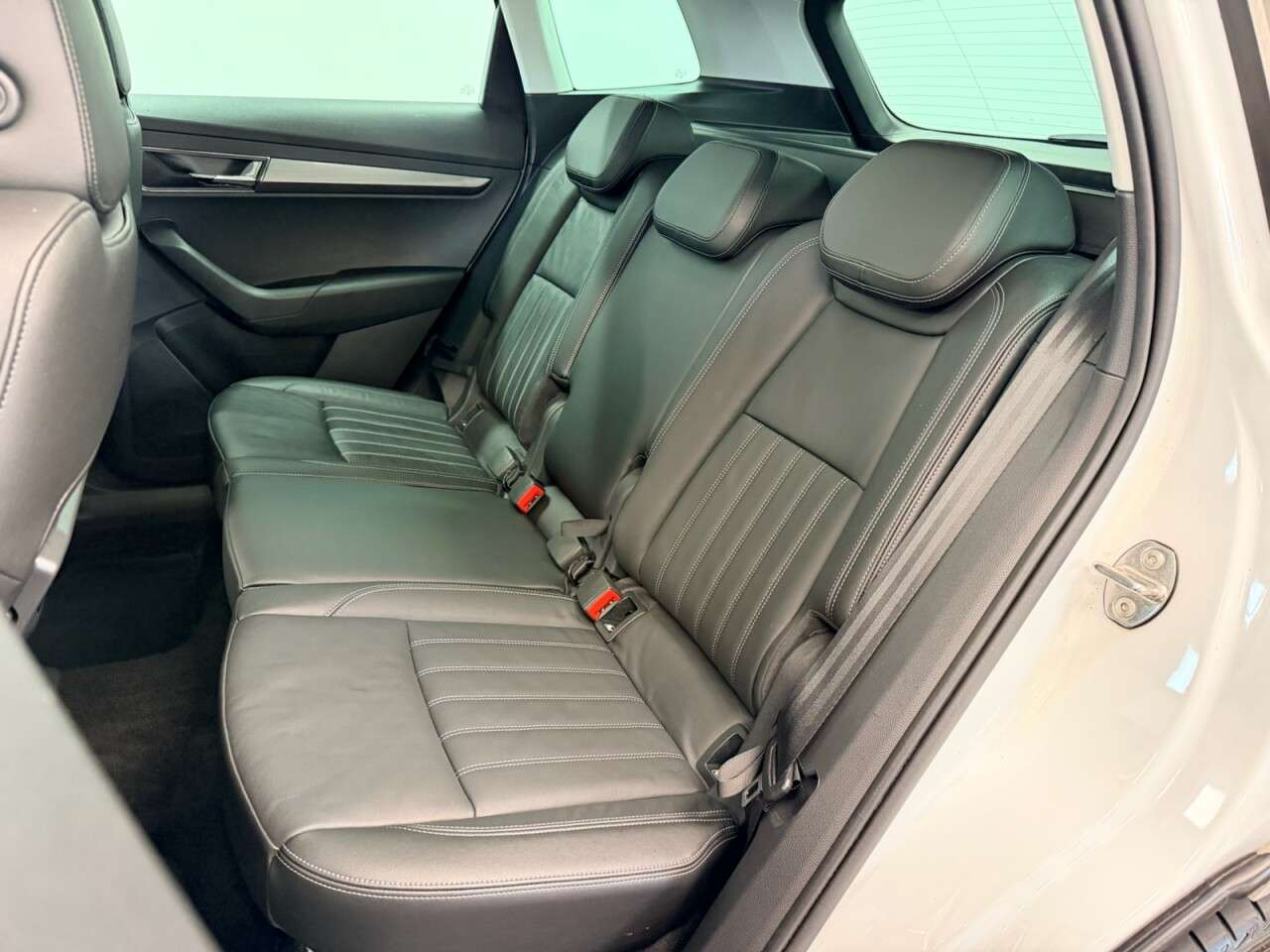 2020 SKODA KAROQ 2020 SKODA KAROQ