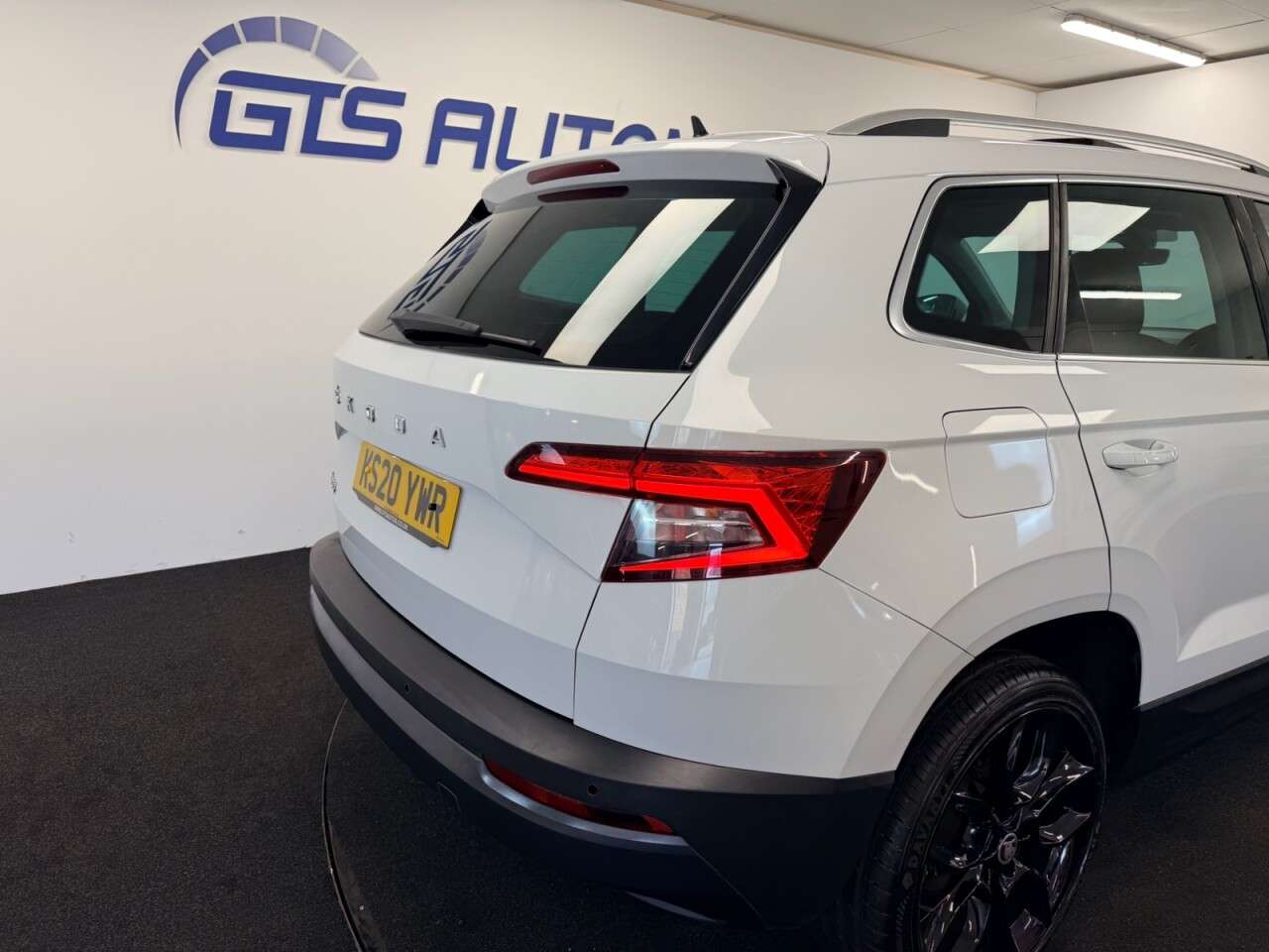 2020 SKODA KAROQ 2020 SKODA KAROQ