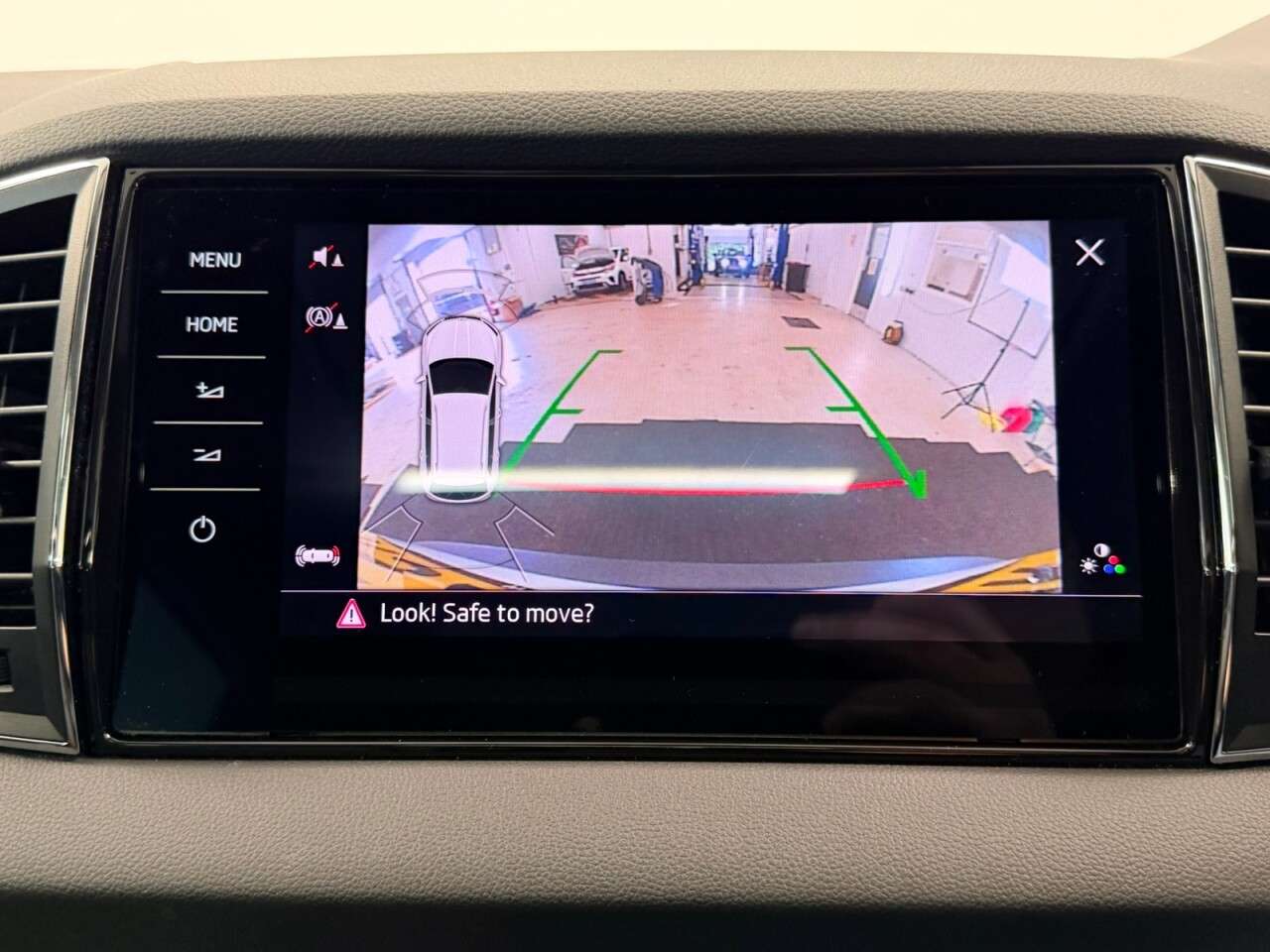 2020 SKODA KAROQ 2020 SKODA KAROQ