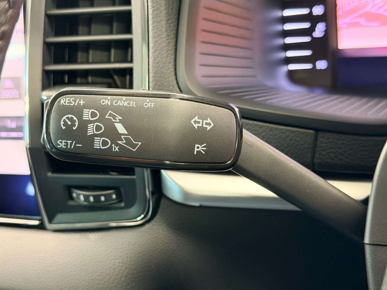 2020 SKODA KAROQ 2020 SKODA KAROQ