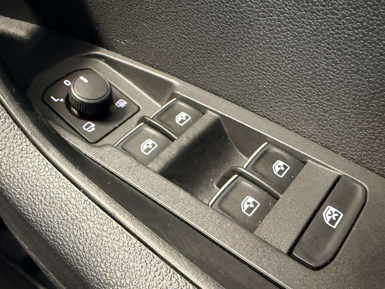 2020 SKODA KAROQ 2020 SKODA KAROQ