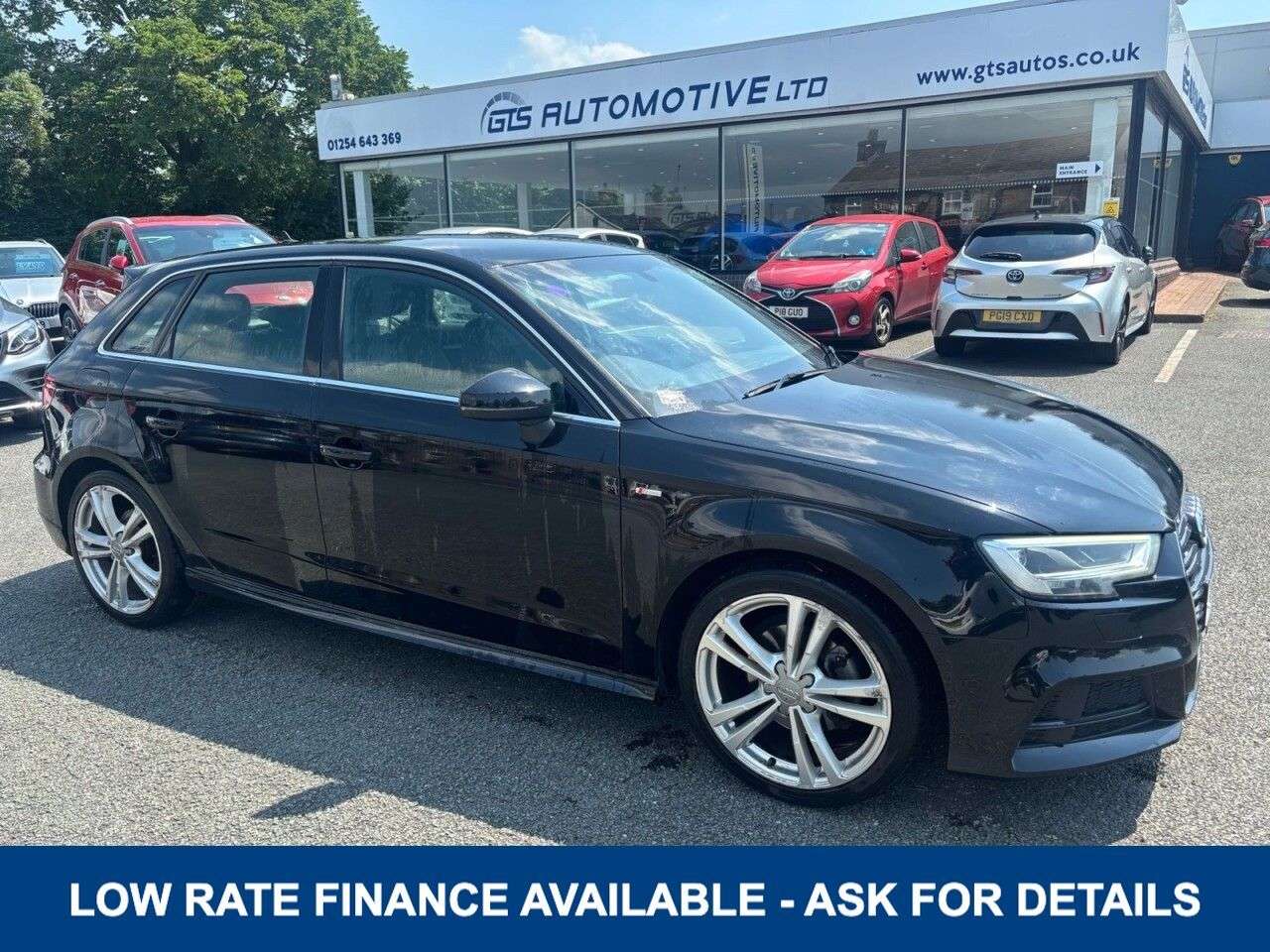 A 2019 AUDI A3 SPORTBACK 1.0 TFSI 30 S-LINE FIVE DOOR 115 BHP + SAT NAV + PARKING SENSORS A 2019 AUDI A3 SPORTBACK 1.0 TFSI 30 S-LINE FIVE DOOR 115 BHP + SAT NAV + PARKING SENSORS
