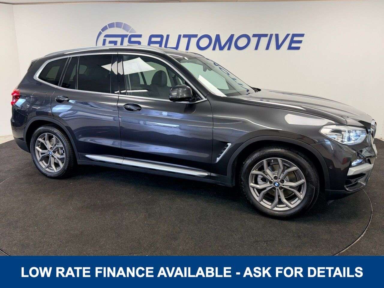 A 2020 BMW X3 20d MHT xLINE HYBRID AUTO xDRIVE 4WD 190 BHP + PREMIUM PACK + GLASS SUNROOF A 2020 BMW X3 20d MHT xLINE HYBRID AUTO xDRIVE 4WD 190 BHP + PREMIUM PACK + GLASS SUNROOF