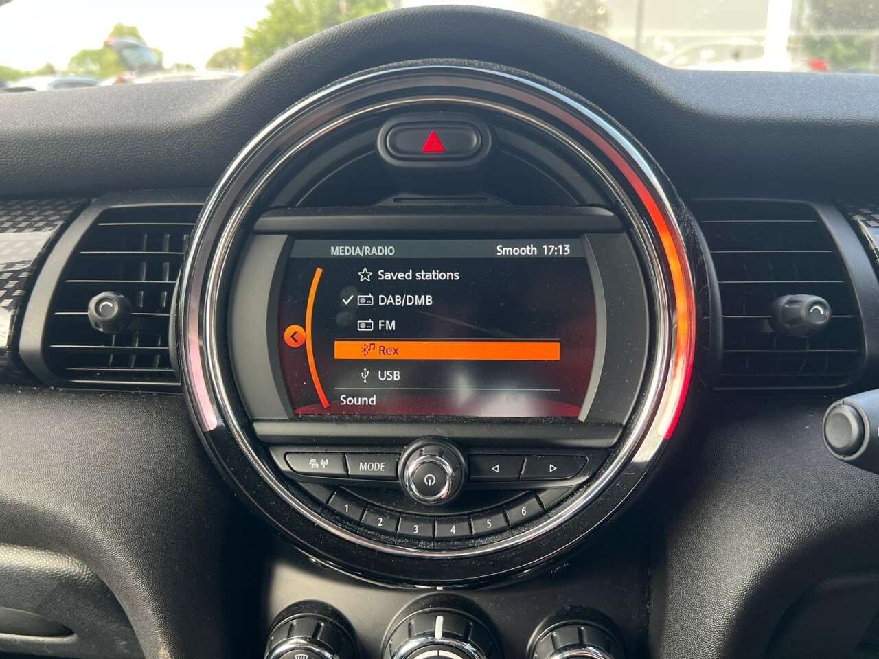 A 2019 MINI HATCH 2.0 COOPER S CLASSIC 192 BHP A 2019 MINI HATCH 2.0 COOPER S CLASSIC 192 BHP