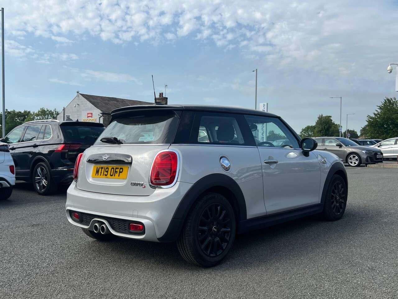 2019 MINI HATCH 2019 MINI HATCH