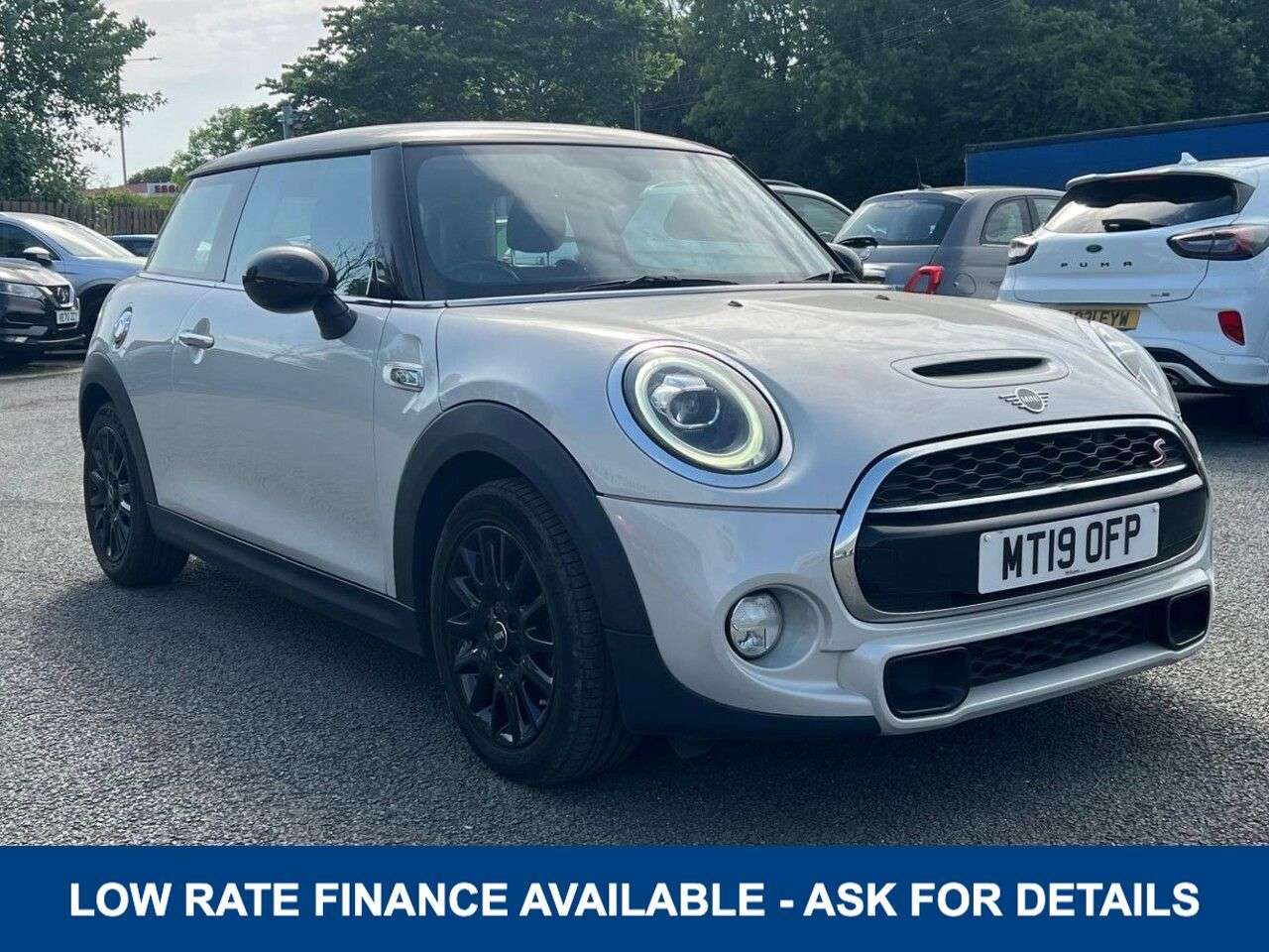 A 2019 MINI HATCH 2.0 COOPER S CLASSIC 192 BHP A 2019 MINI HATCH 2.0 COOPER S CLASSIC 192 BHP
