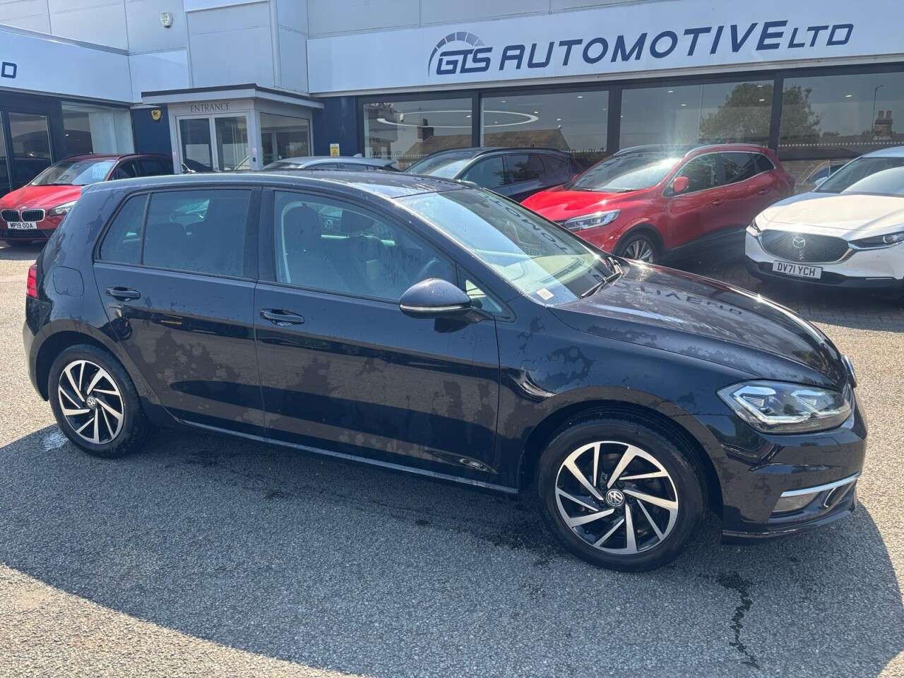 A 2019 VOLKSWAGEN GOLF 1.5 TSI EVO MATCH EDITION FIVE DOOR DSG AUTO 150 BHP A 2019 VOLKSWAGEN GOLF 1.5 TSI EVO MATCH EDITION FIVE DOOR DSG AUTO 150 BHP