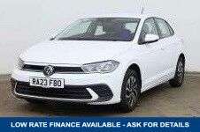 A 2023 VOLKSWAGEN POLO 1.0 EVO LIFE FIVE DOOR 80 BHP + APPLE PLAY A 2023 VOLKSWAGEN POLO 1.0 EVO LIFE FIVE DOOR 80 BHP + APPLE PLAY