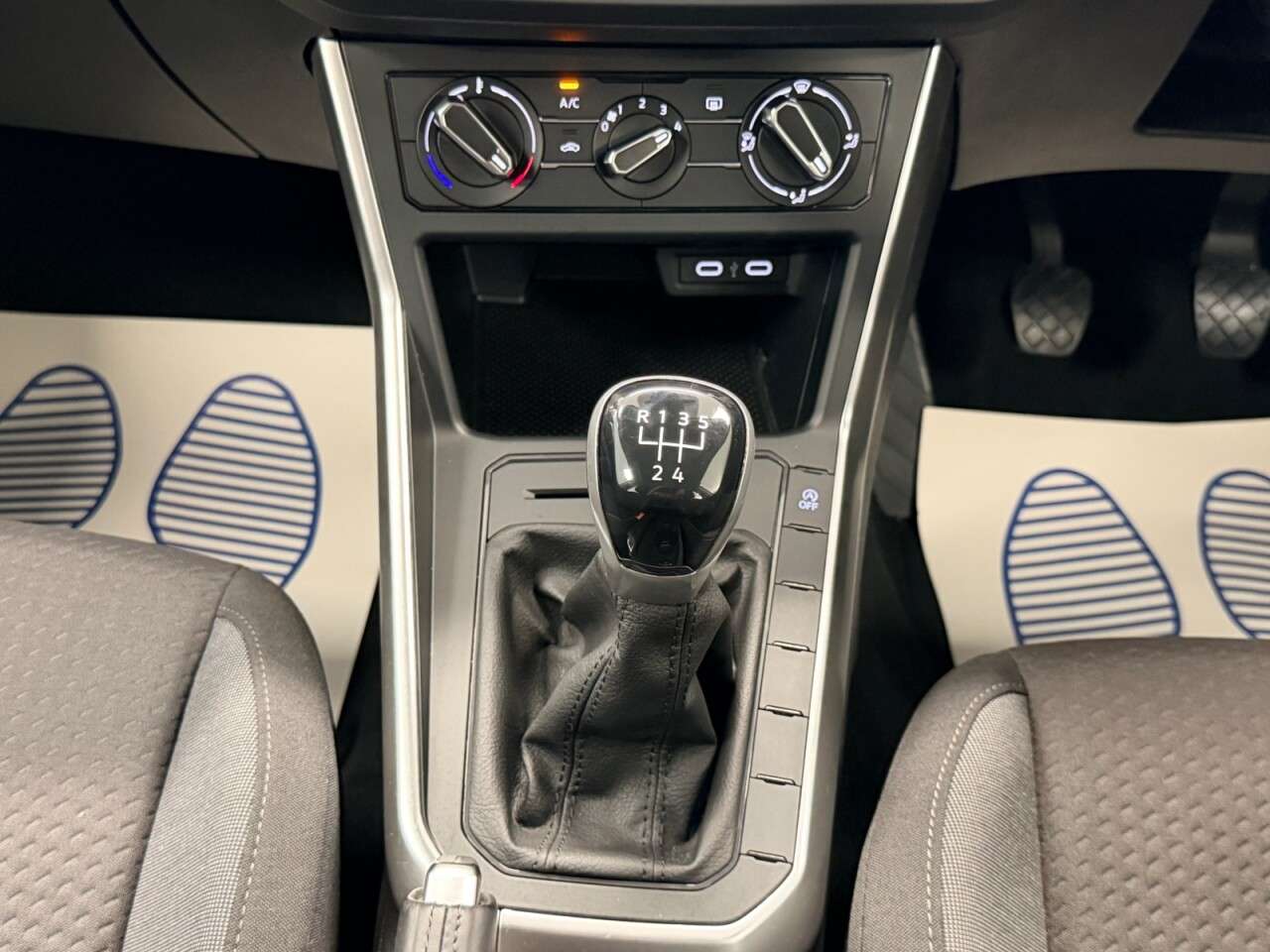 2023 VOLKSWAGEN POLO 2023 VOLKSWAGEN POLO