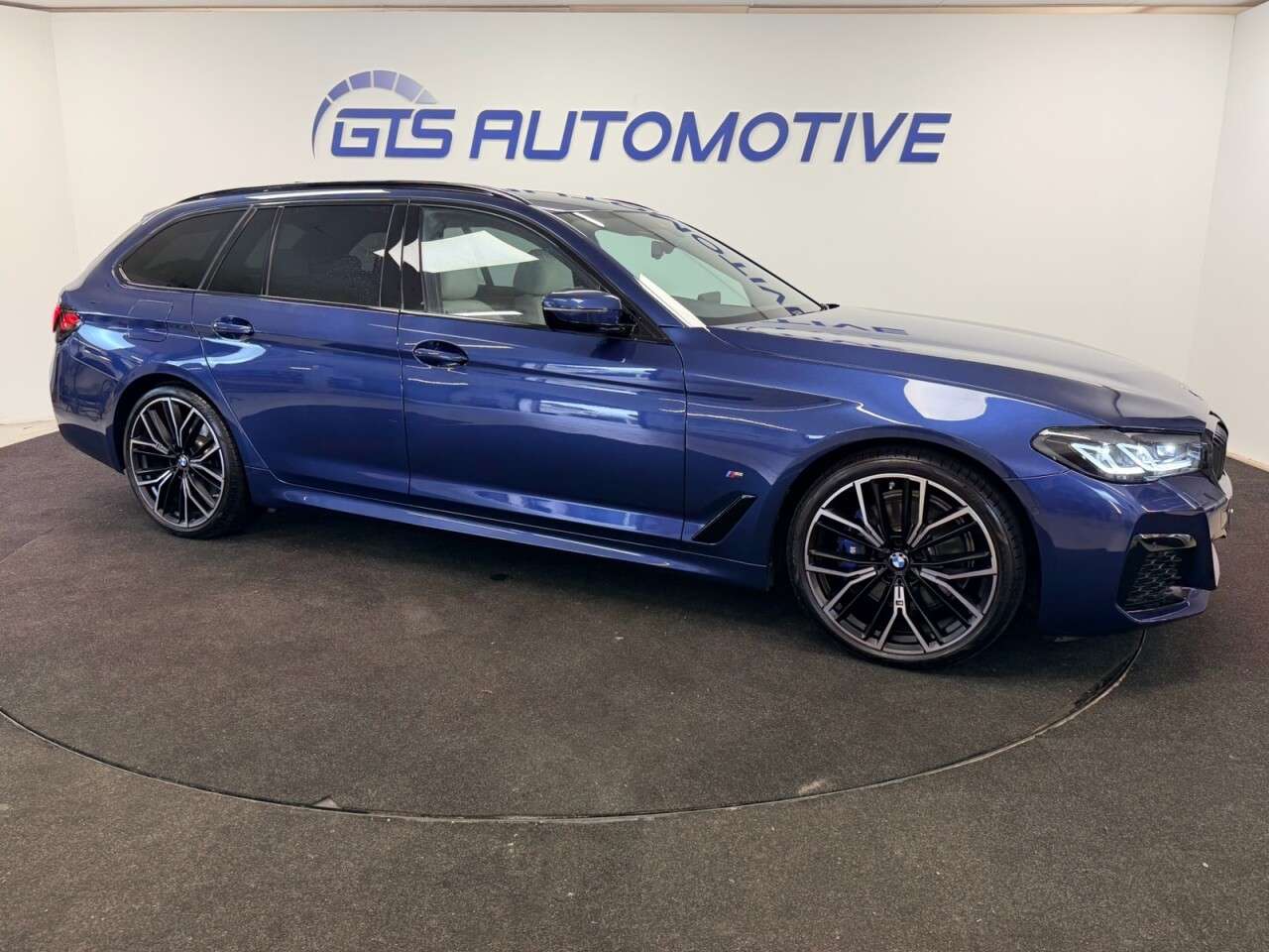 2023 BMW 5 SERIES TOURING 2023 BMW 5 SERIES TOURING