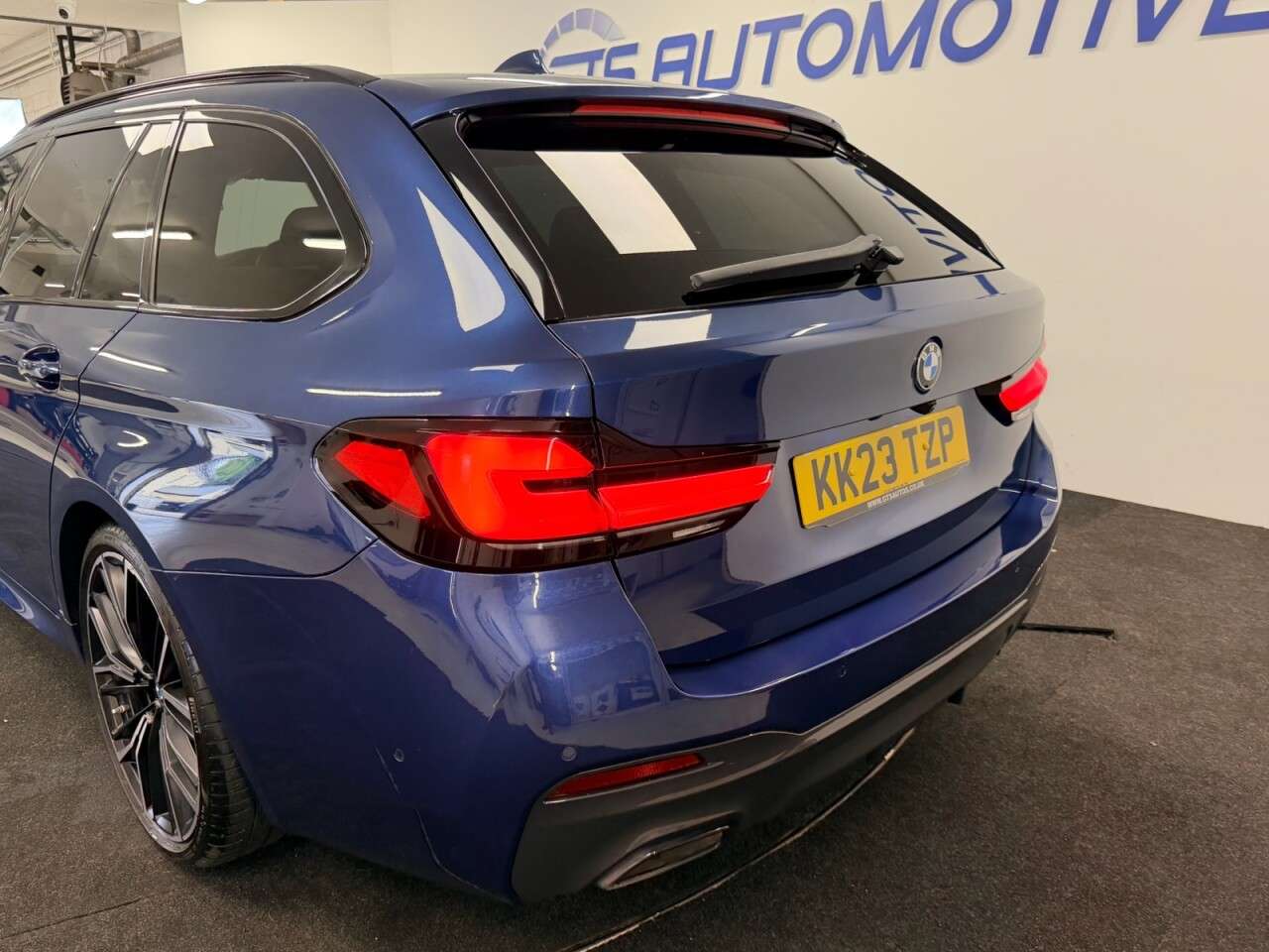 2023 BMW 5 SERIES TOURING 2023 BMW 5 SERIES TOURING
