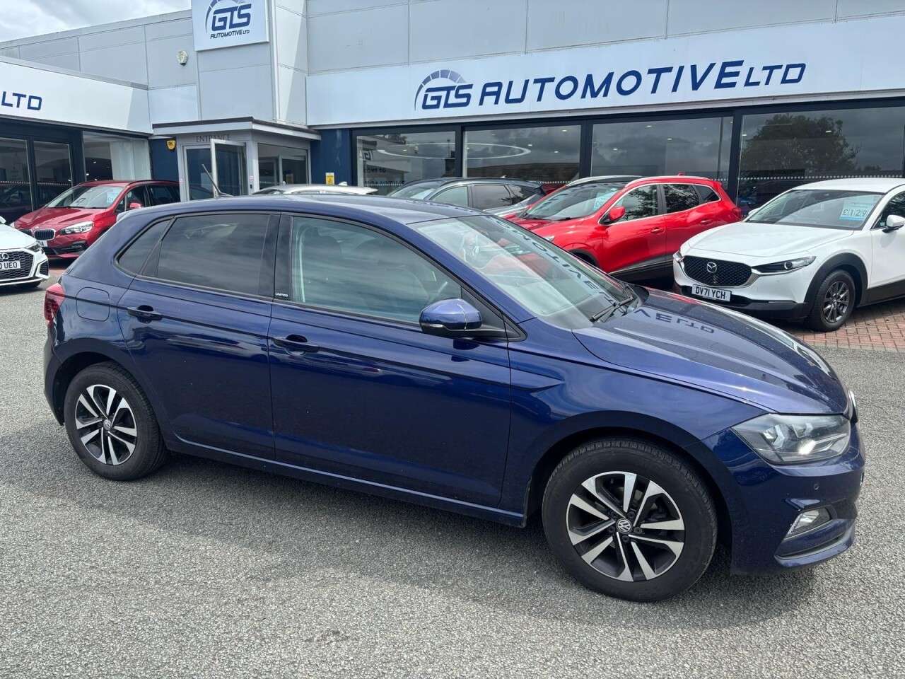 A 2020 VOLKSWAGEN POLO 1.0 TSI UNITED FIVE DOOR 95 BHP + SAT NAV + PARKING SENSORS A 2020 VOLKSWAGEN POLO 1.0 TSI UNITED FIVE DOOR 95 BHP + SAT NAV + PARKING SENSORS