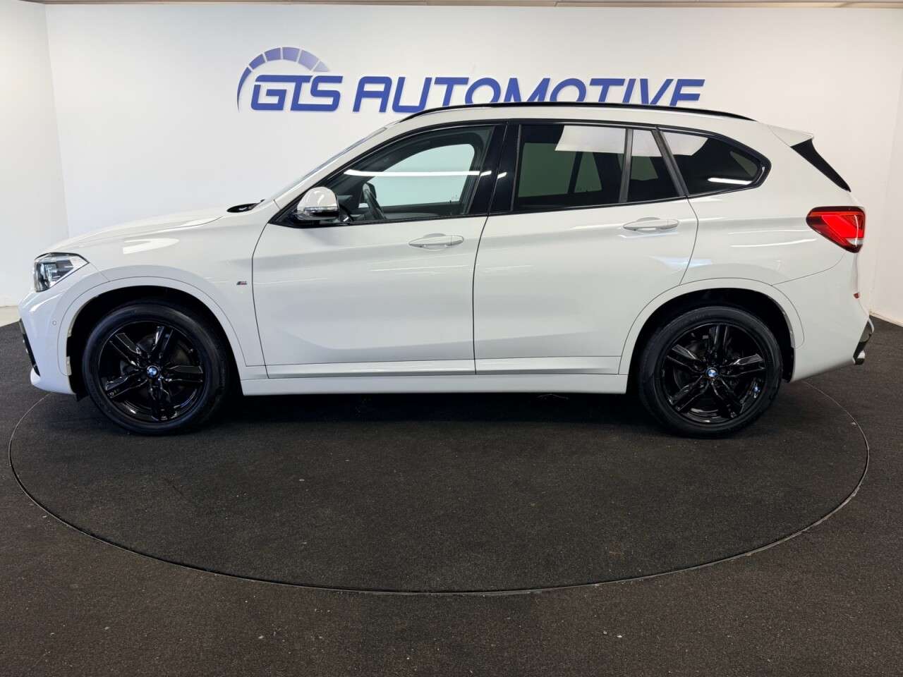 2021 BMW X1 2021 BMW X1