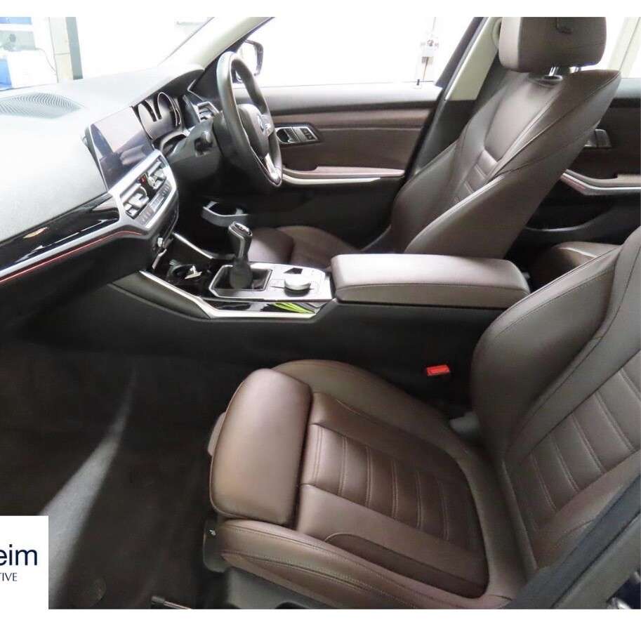A 2020 BMW 3 SERIES 320d SPORT SALOON 190 BHP + SAT NAV + LEATHER A 2020 BMW 3 SERIES 320d SPORT SALOON 190 BHP + SAT NAV + LEATHER