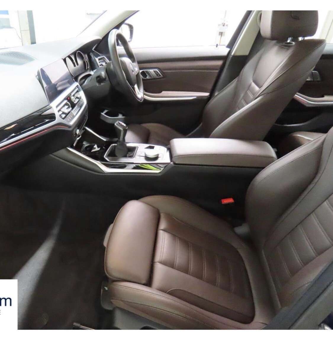 A 2020 BMW 3 SERIES 320d SPORT SALOON 190 BHP + SAT NAV + LEATHER A 2020 BMW 3 SERIES 320d SPORT SALOON 190 BHP + SAT NAV + LEATHER