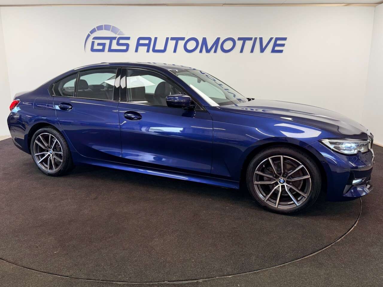 A 2020 BMW 3 SERIES 320d SPORT SALOON 190 BHP + SAT NAV + HEATED LEATHER SIX MONTH WARRANTY MAR A 2020 BMW 3 SERIES 320d SPORT SALOON 190 BHP + SAT NAV + HEATED LEATHER SIX MONTH WARRANTY MAR