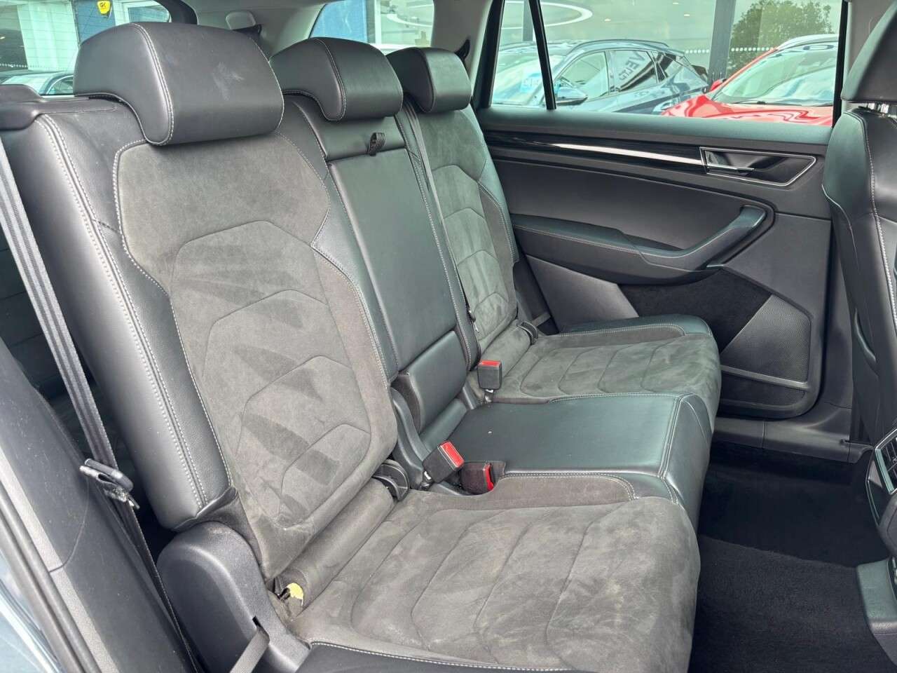 A 2020 SKODA KODIAQ 1.5 TSI ACT SE L DSG AUTO 150 BHP + 7 SEATS + SAT NAV A 2020 SKODA KODIAQ 1.5 TSI ACT SE L DSG AUTO 150 BHP + 7 SEATS + SAT NAV