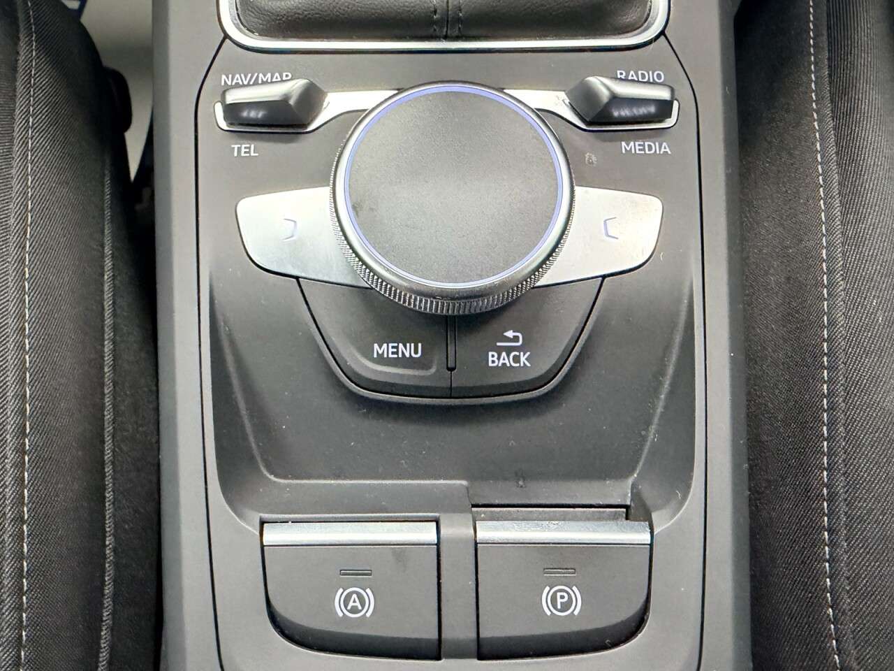 2023 AUDI Q2 2023 AUDI Q2