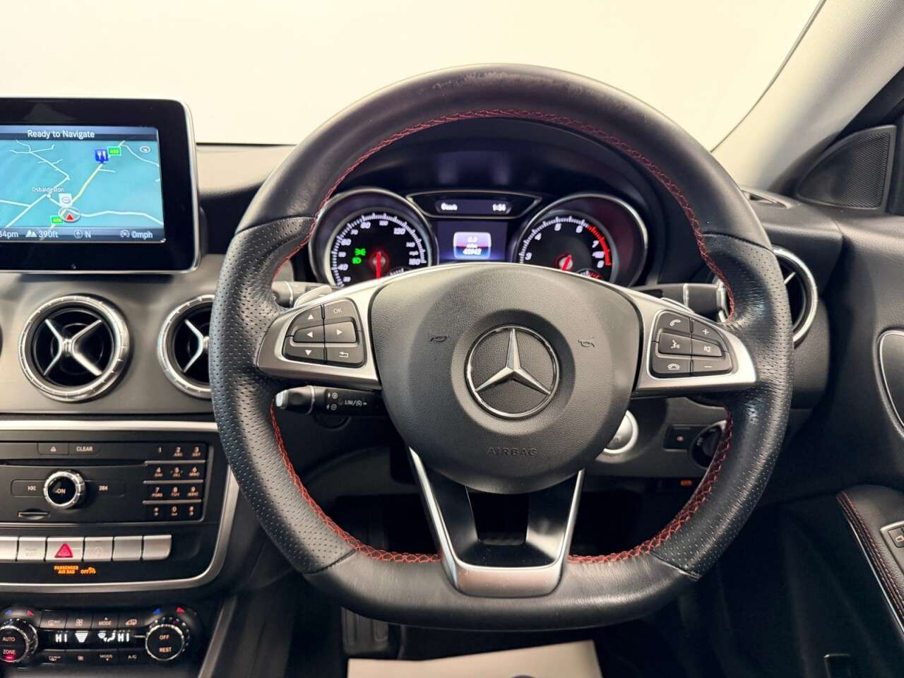 2019 MERCEDES-BENZ 180 2019 MERCEDES-BENZ 180