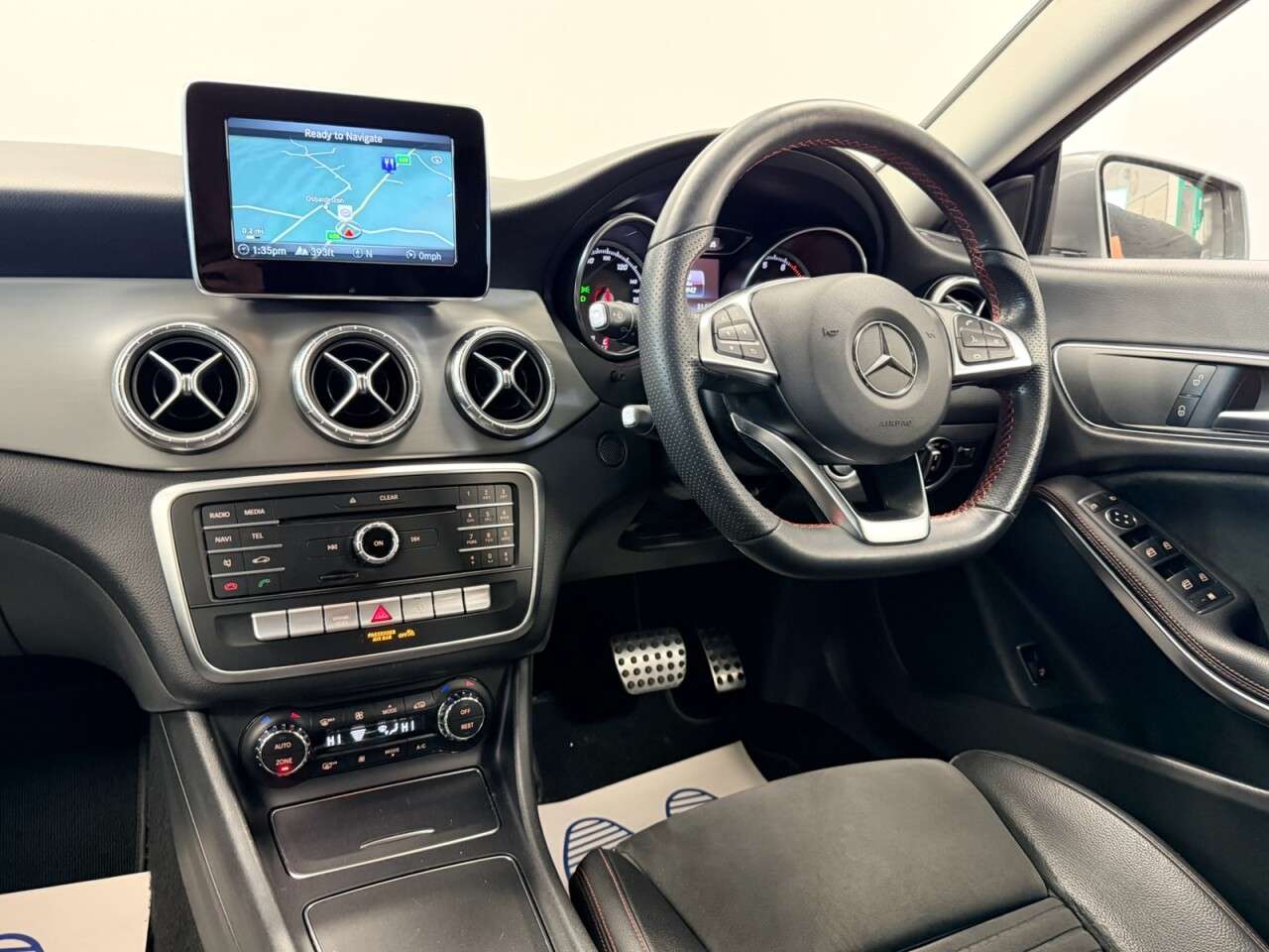 2019 MERCEDES-BENZ 180 2019 MERCEDES-BENZ 180