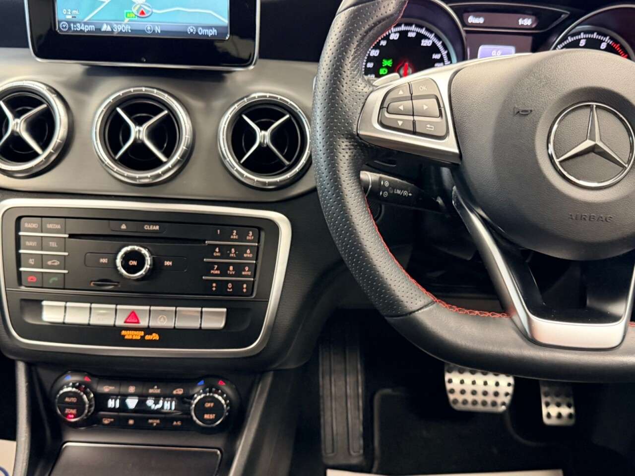 2019 MERCEDES-BENZ 180 2019 MERCEDES-BENZ 180