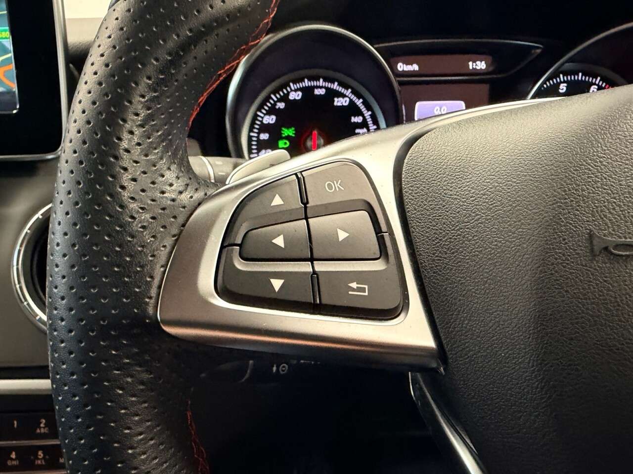 2019 MERCEDES-BENZ 180 2019 MERCEDES-BENZ 180