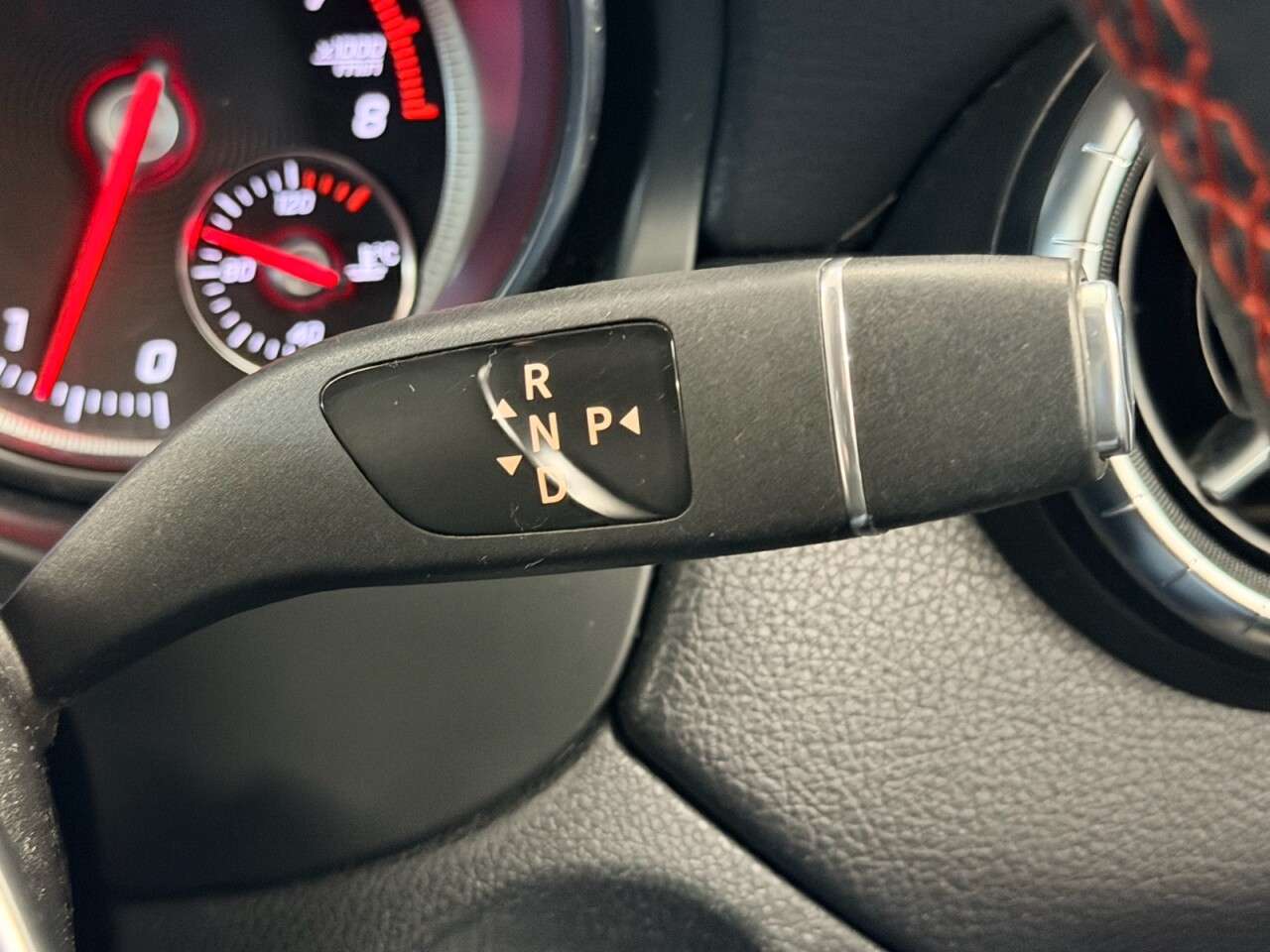 2019 MERCEDES-BENZ 180 2019 MERCEDES-BENZ 180