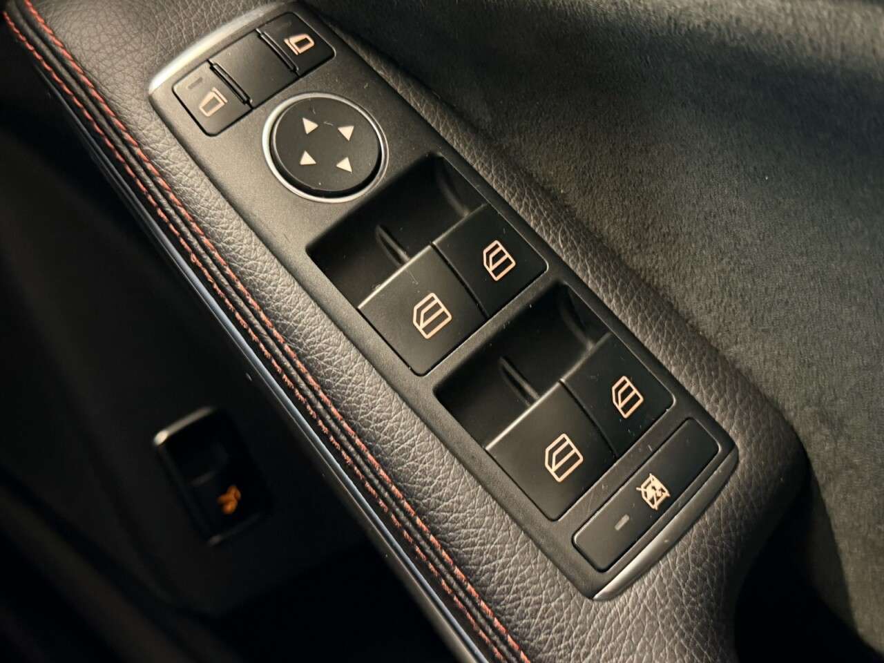 2019 MERCEDES-BENZ 180 2019 MERCEDES-BENZ 180