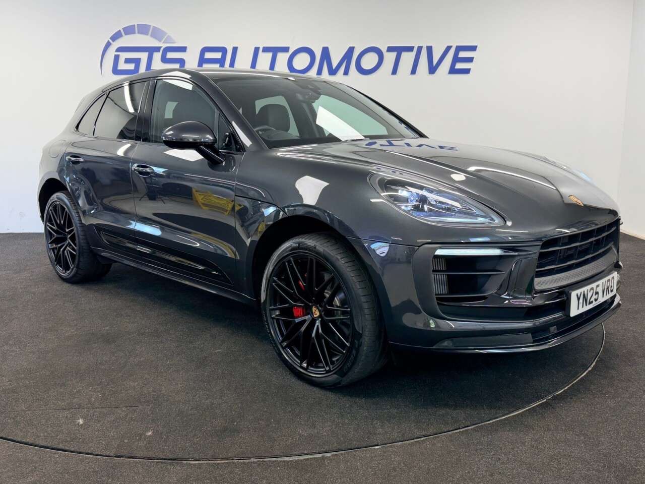 2025 PORSCHE MACAN 2025 PORSCHE MACAN