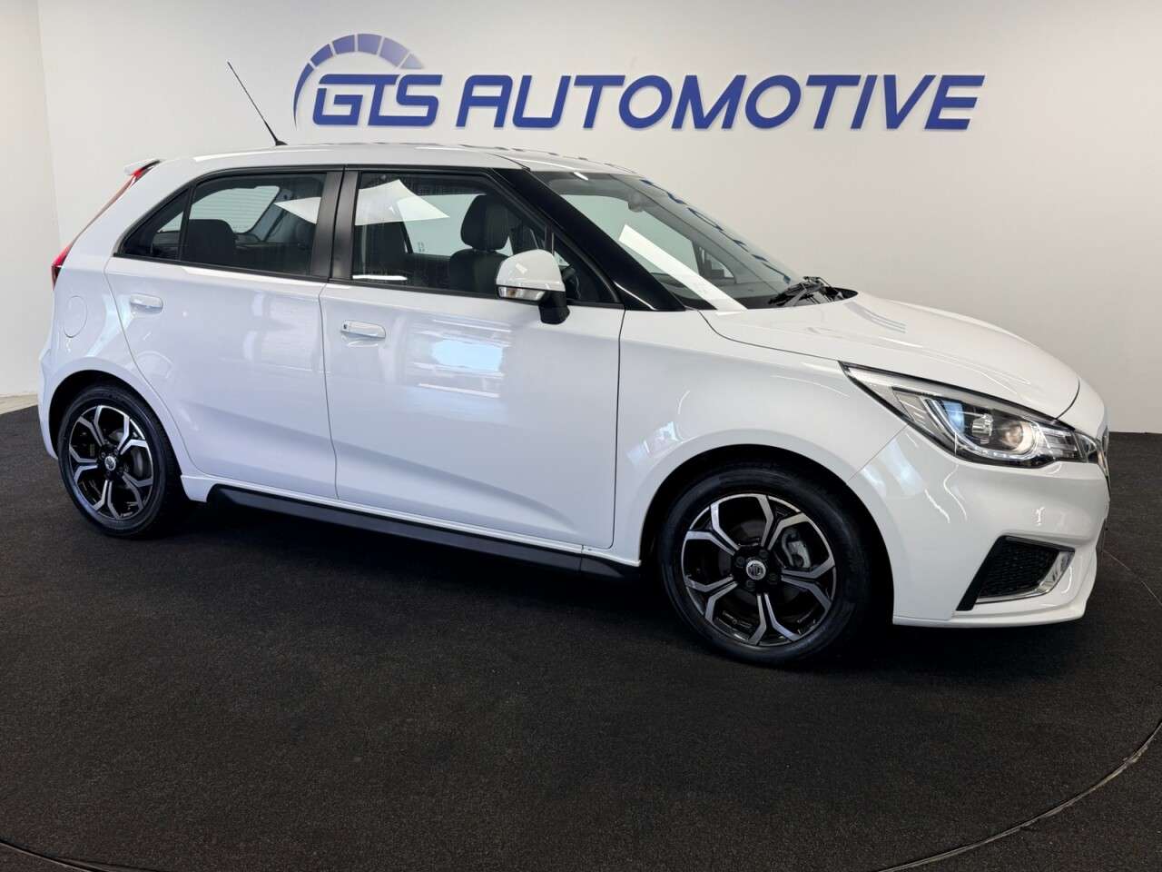 A 2022 MG MG3 1.5 VTi-TECH EXCLUSIVE NAVIGATION FIVE DOOR 106 BHP + SAT NAV + REAR CAMERA A 2022 MG MG3 1.5 VTi-TECH EXCLUSIVE NAVIGATION FIVE DOOR 106 BHP + SAT NAV + REAR CAMERA