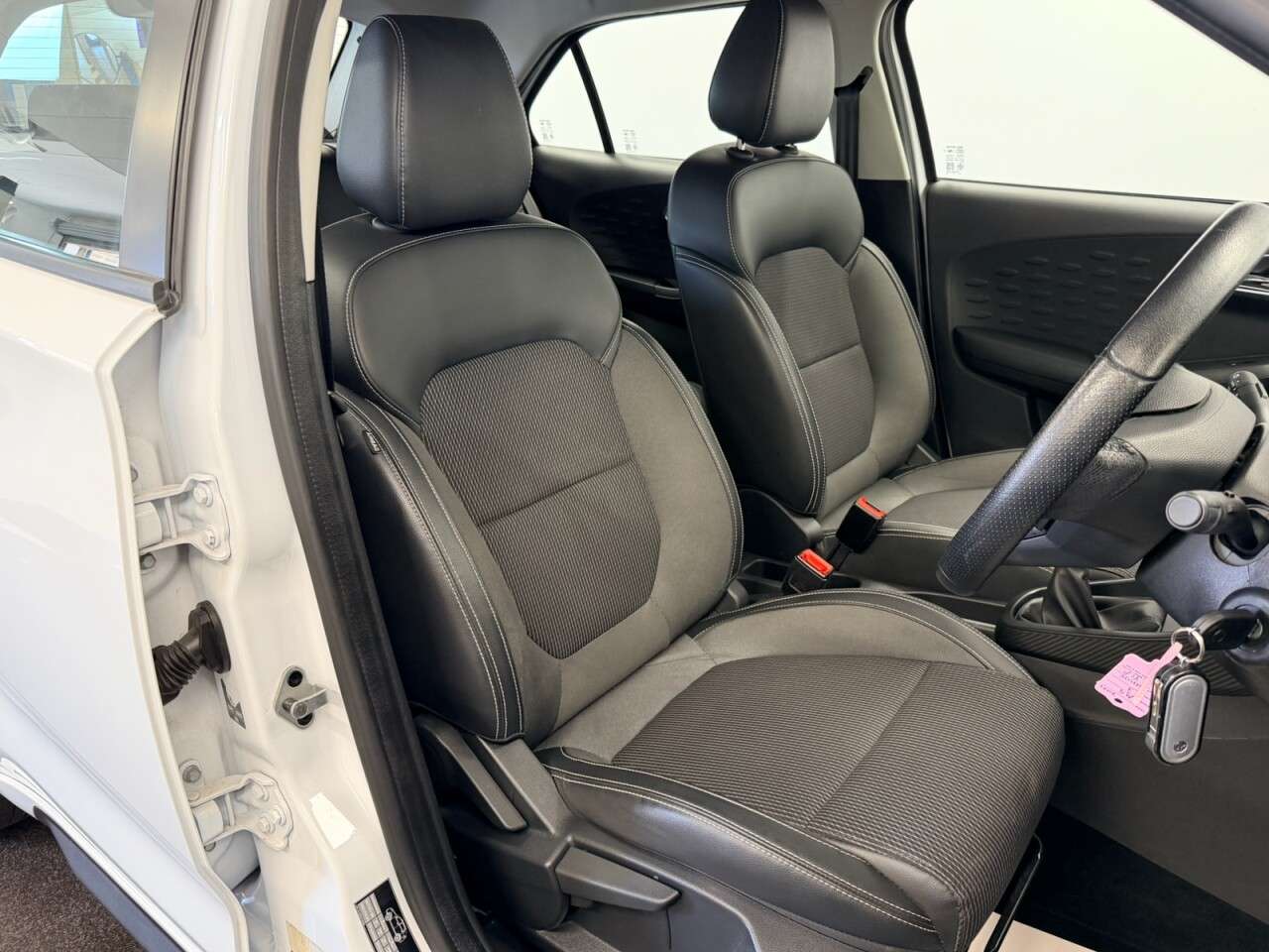A 2022 MG MG3 1.5 VTi-TECH EXCLUSIVE NAVIGATION FIVE DOOR 106 BHP + SAT NAV + REAR CAMERA A 2022 MG MG3 1.5 VTi-TECH EXCLUSIVE NAVIGATION FIVE DOOR 106 BHP + SAT NAV + REAR CAMERA