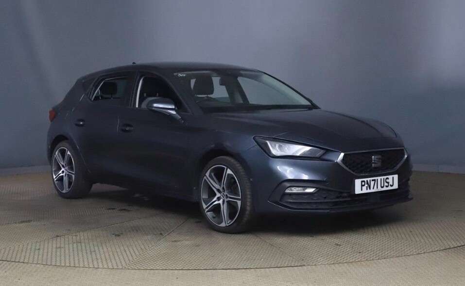 A 2021 SEAT LEON 1.0 TSI EVO SE DYNAMIC FIVE DOOR 110 BHP A 2021 SEAT LEON 1.0 TSI EVO SE DYNAMIC FIVE DOOR 110 BHP