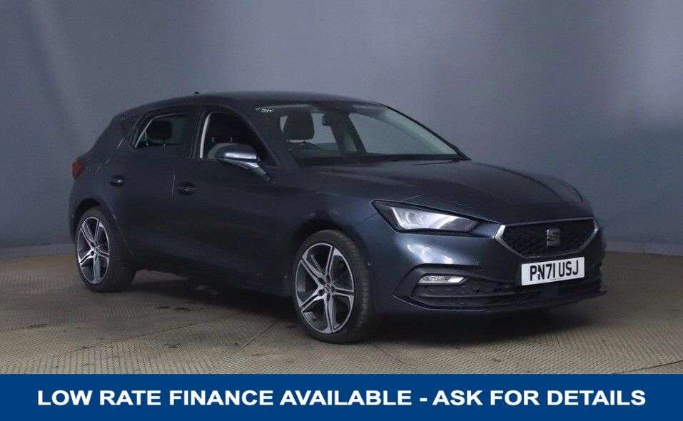 A 2021 SEAT LEON 1.0 TSI EVO SE DYNAMIC FIVE DOOR 110 BHP A 2021 SEAT LEON 1.0 TSI EVO SE DYNAMIC FIVE DOOR 110 BHP