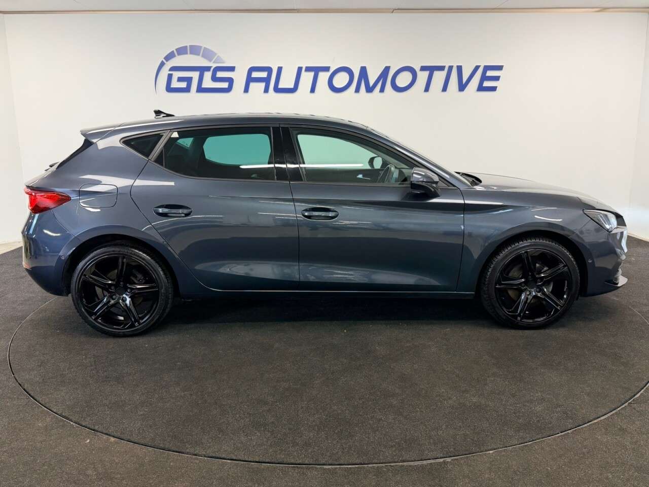 2021 SEAT LEON 2021 SEAT LEON