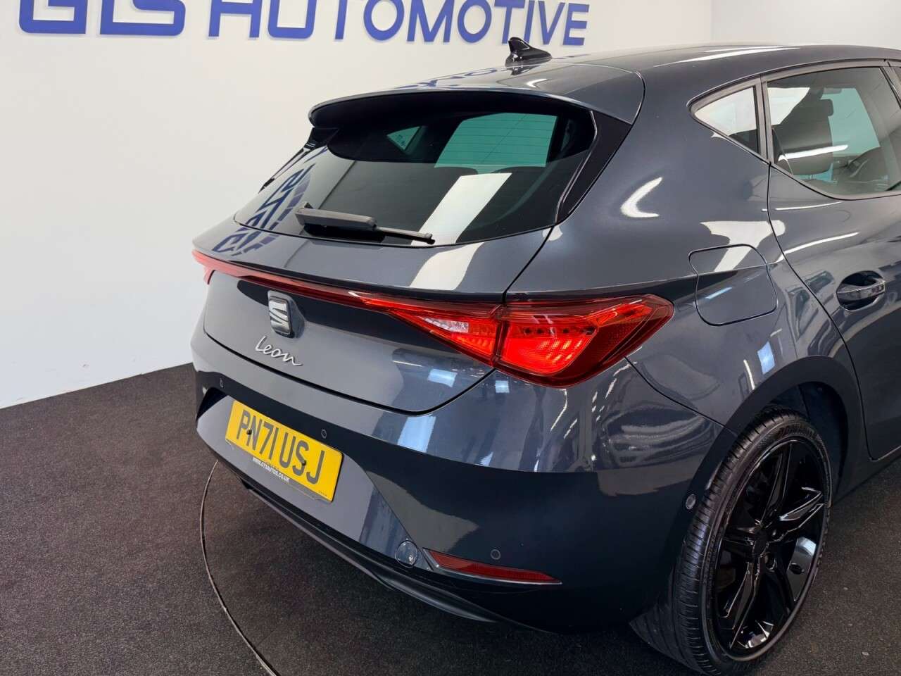 2021 SEAT LEON 2021 SEAT LEON