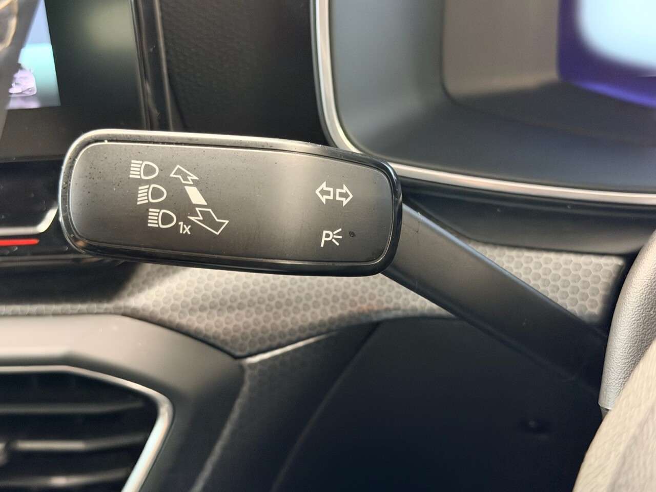 2021 SEAT LEON 2021 SEAT LEON