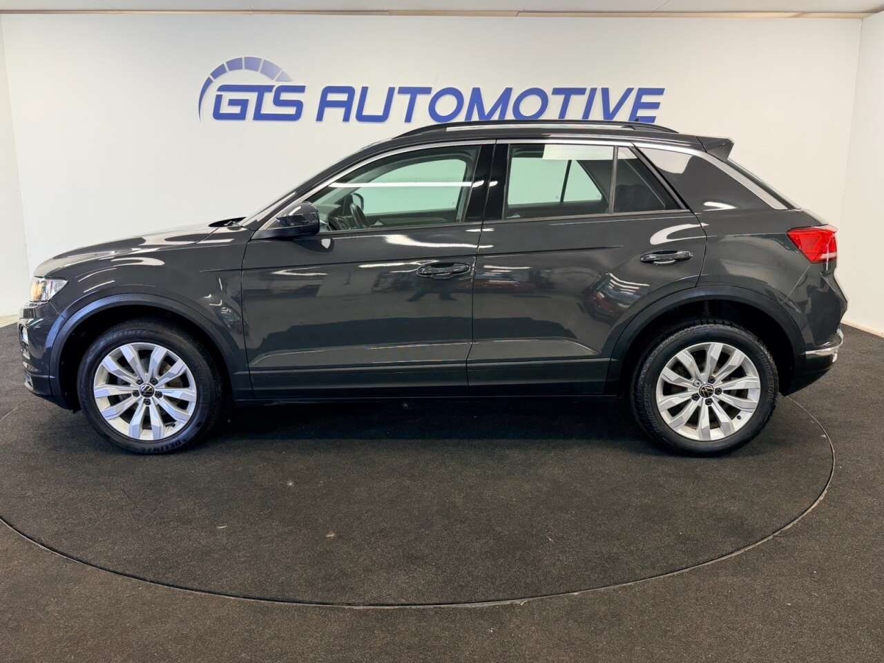 2021 VOLKSWAGEN T-ROC 2021 VOLKSWAGEN T-ROC