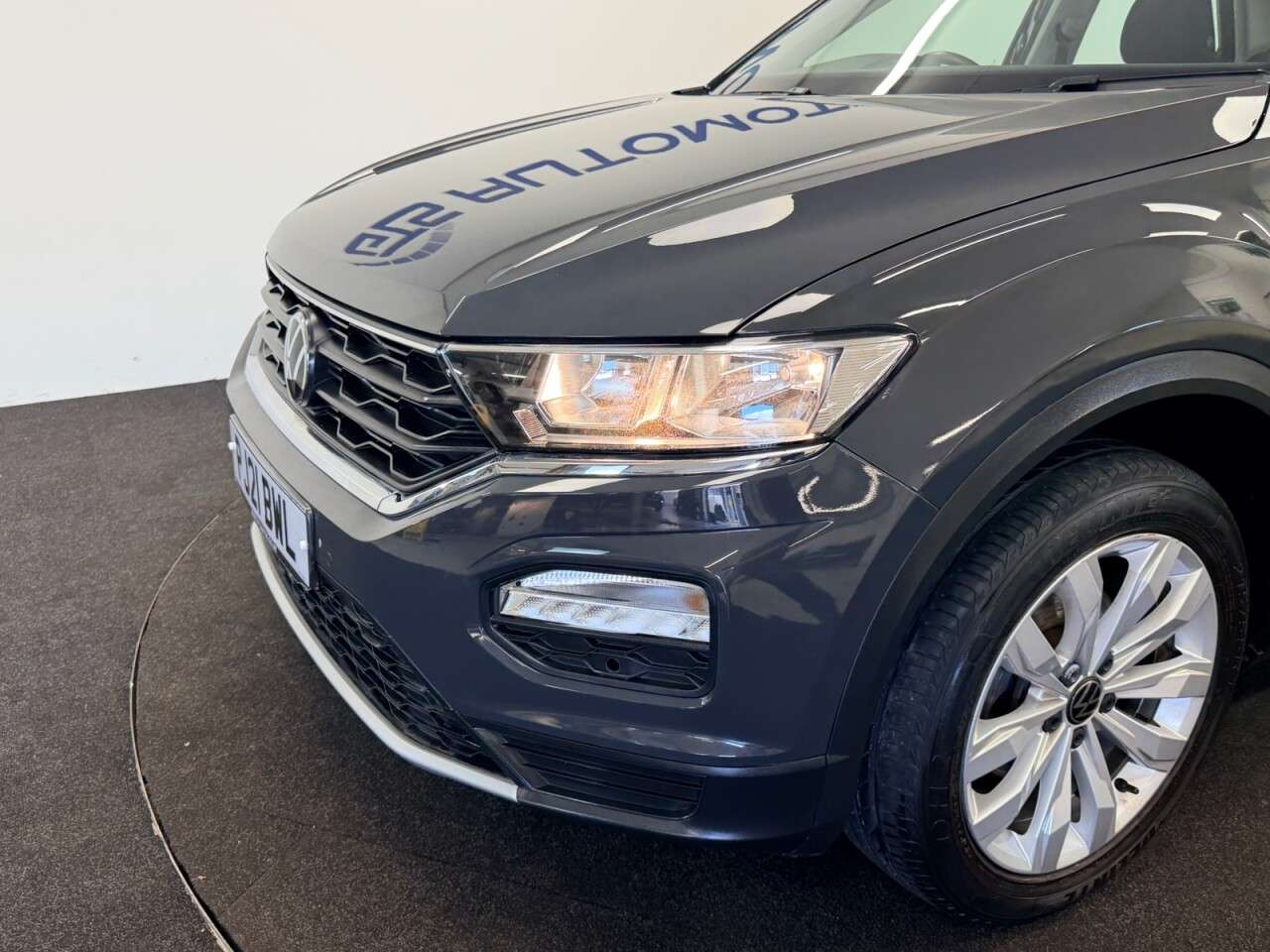 2021 VOLKSWAGEN T-ROC 2021 VOLKSWAGEN T-ROC