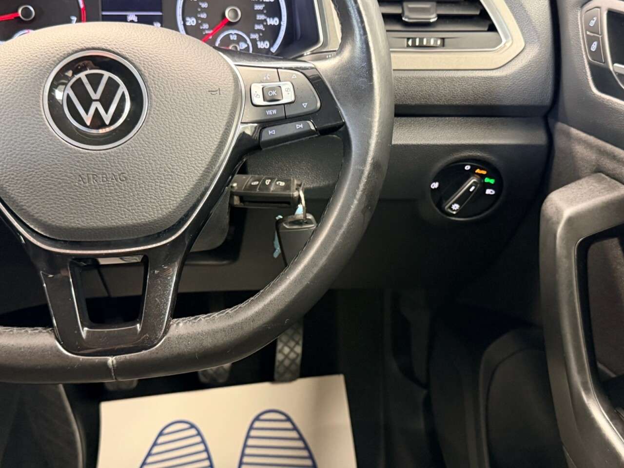 2021 VOLKSWAGEN T-ROC 2021 VOLKSWAGEN T-ROC