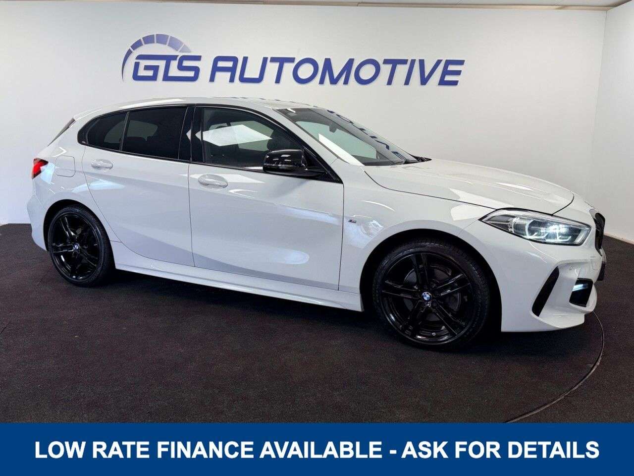 A 2020 BMW 1 SERIES 118i M-SPORT FIVE DOOR 140 BHP + SAT NAV + HEATED LEATHER SIX MONTH WARRANT A 2020 BMW 1 SERIES 118i M-SPORT FIVE DOOR 140 BHP + SAT NAV + HEATED LEATHER SIX MONTH WARRANT